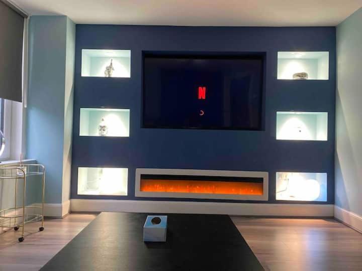 Lovely 3 Bedroom Apartment With Private Garden In Edinburgh City Centre ภายนอก รูปภาพ