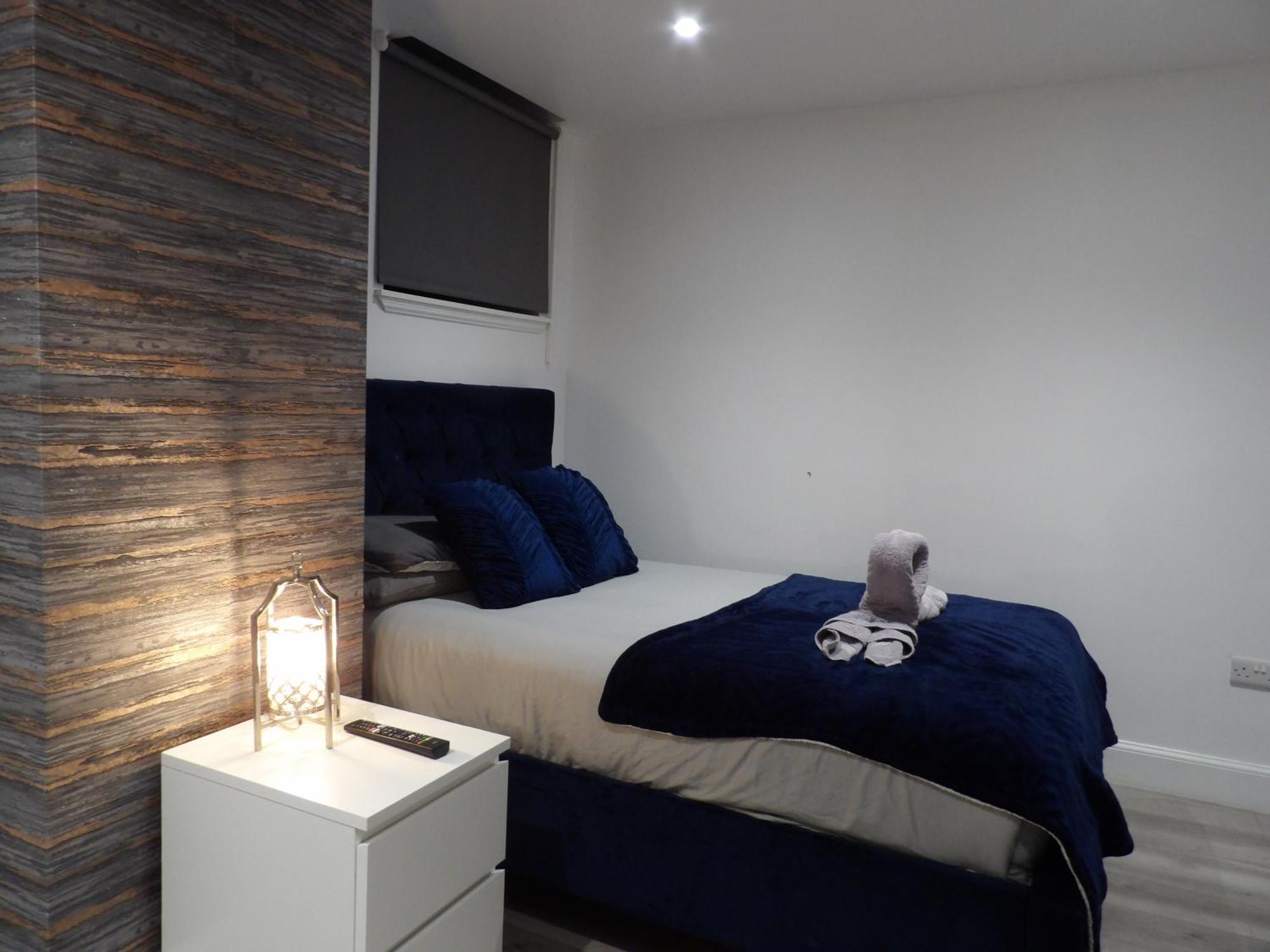 Lovely 3 Bedroom Apartment With Private Garden In Edinburgh City Centre ภายนอก รูปภาพ